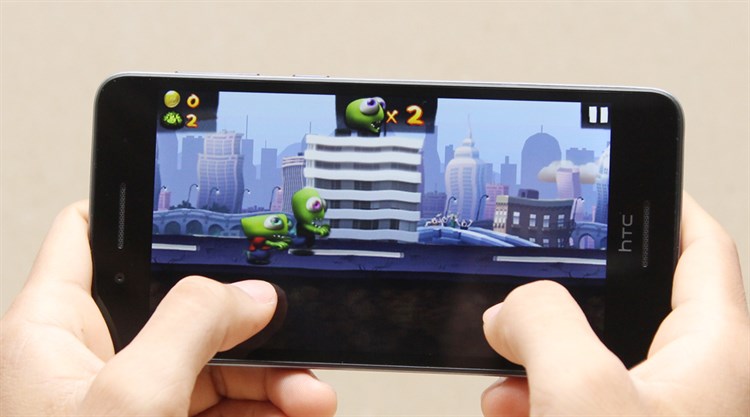 Điện thoại HTC Desire 728G