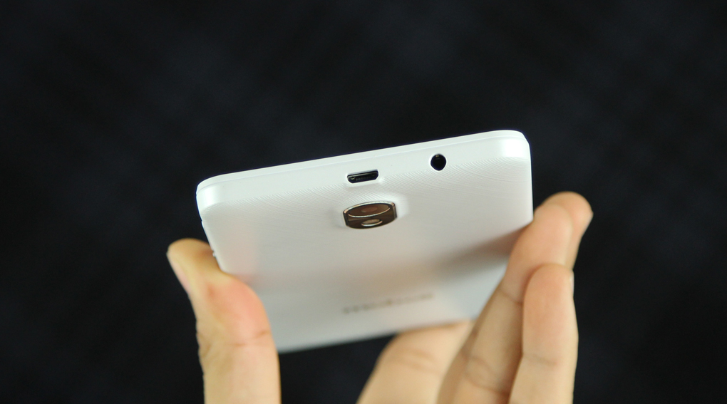 Điện thoại Mobell Nova S