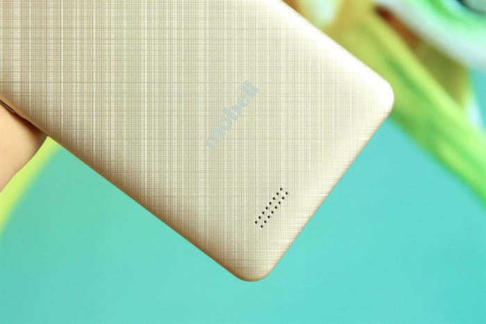 Điện thoại Mobell Nova S