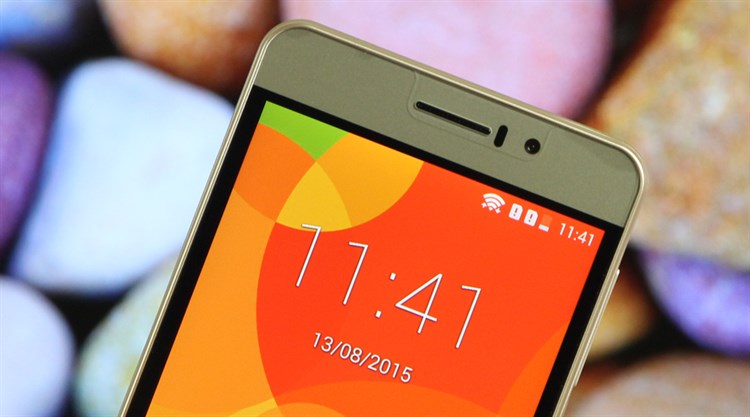 Điện thoại Mobell Nova S