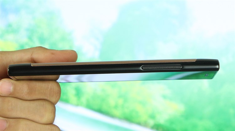 Điện thoại Philips S358