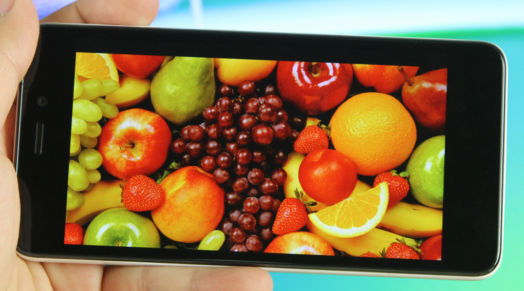 Camera 8 MP trên LAI Yollo cho chất lượng ảnh chụp khá tốt.