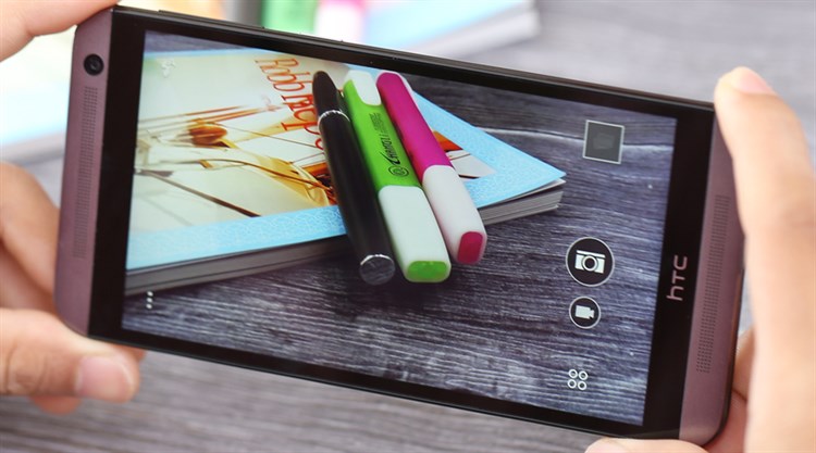 Điện thoại HTC One E9 Dual Màu Đen - Xám