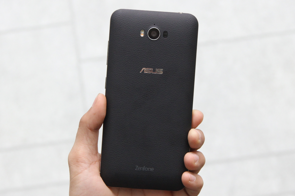 Asus Zenfone Max - 5