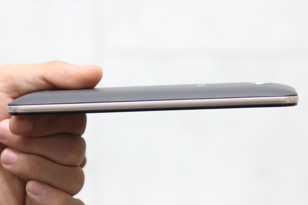 Asus Zenfone Max - 13