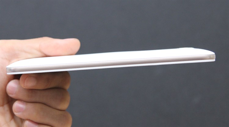 Điện thoại Asus Zenfone Max