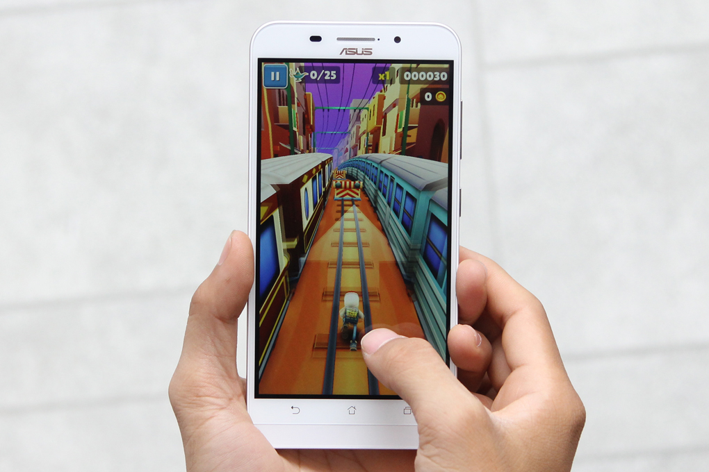 Asus Zenfone Max - 21