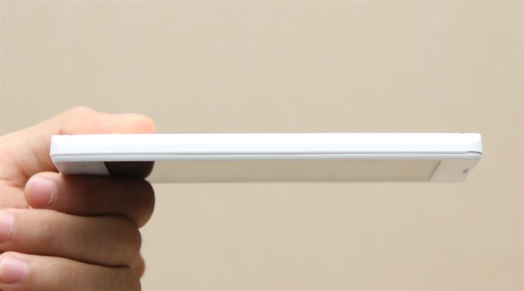 Điện thoại Mobiistar Lai Zoro