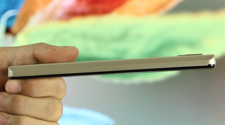 Điện thoại Mobiistar Lai Zoro