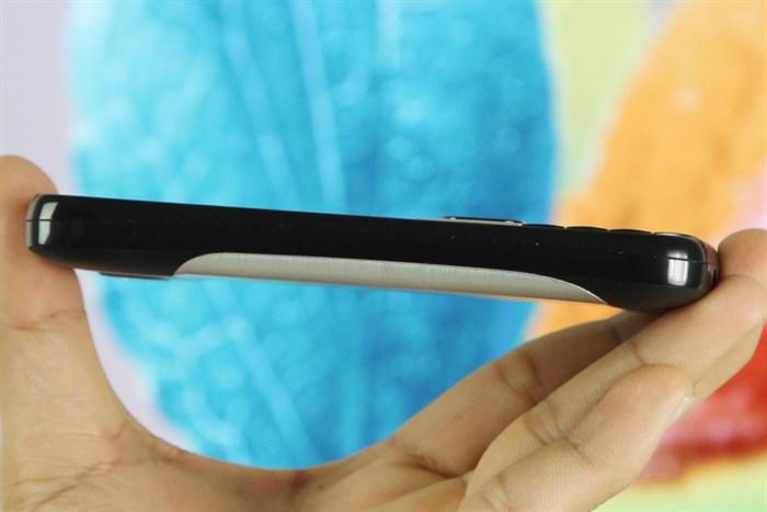 Điện thoại Mobiistar B240