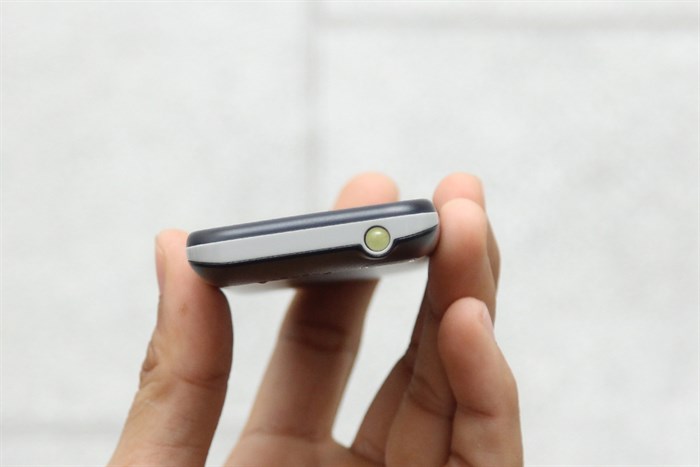 Điện thoại Mobiistar B241