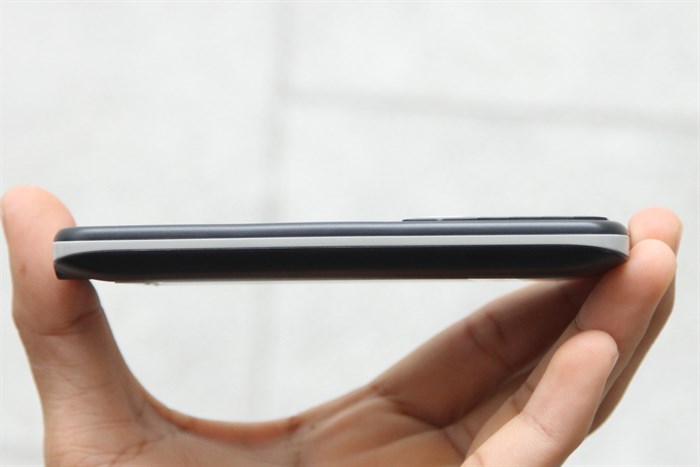 Điện thoại Mobiistar B241