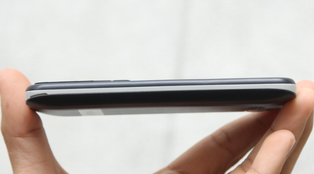 Điện thoại Mobiistar B241