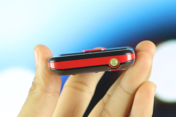 Điện thoại Mobiistar B241