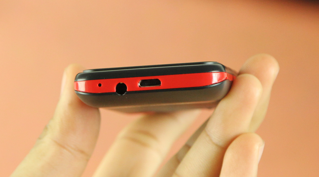 Điện thoại Mobiistar B241