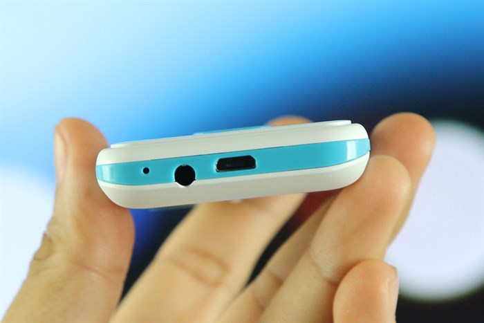 Điện thoại Mobiistar B241