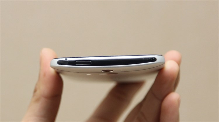 Điện thoại HTC One M8 Eye