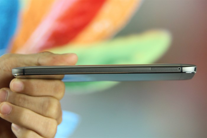 Điện thoại HTC One M8 Eye