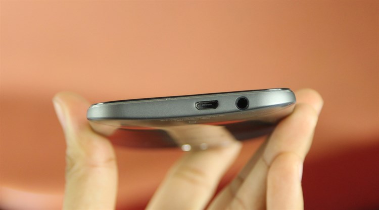 Điện thoại HTC One M8 Eye