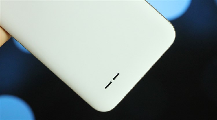 Điện thoại Mobiistar Zena Màu Trắng