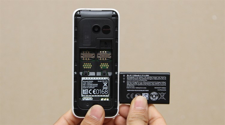 Điện thoại Nokia 222