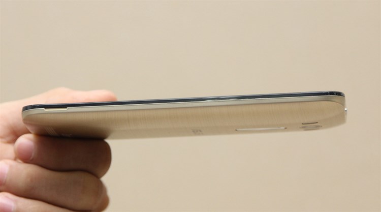 Điện thoại Asus Zenfone 2 Laser