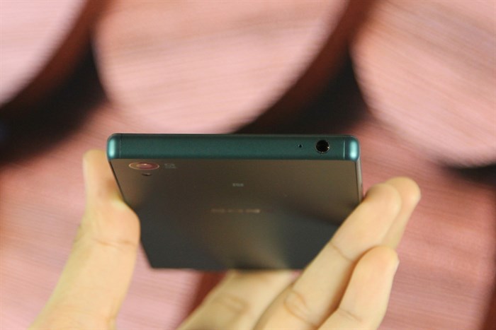 Điện thoại Sony Xperia Z5 Dual