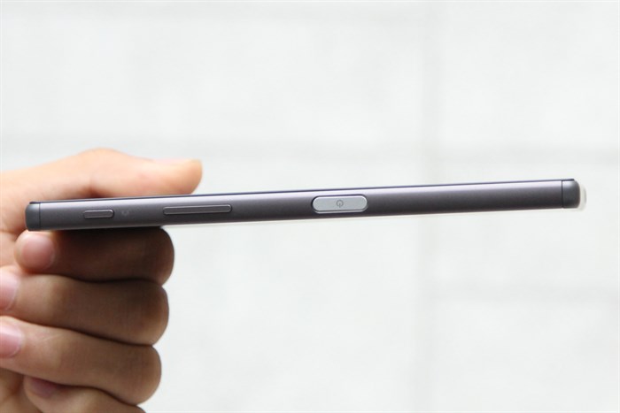 Điện thoại Sony Xperia Z5 Dual