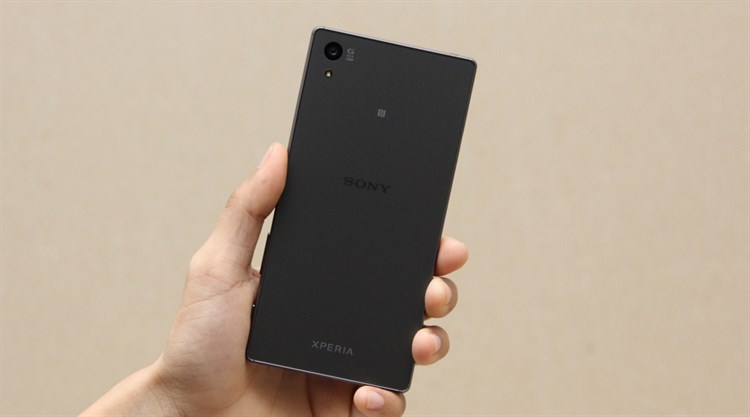 Điện thoại Sony Xperia Z5 Dual