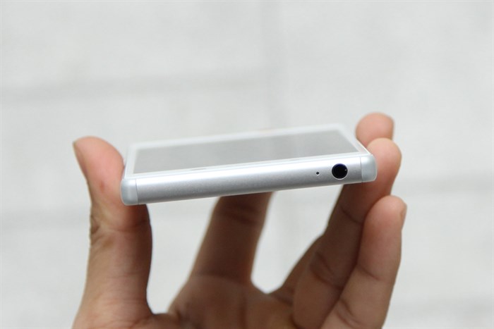 Điện thoại Sony Xperia Z5 Dual