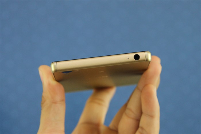 Điện thoại Sony Xperia Z5 Dual