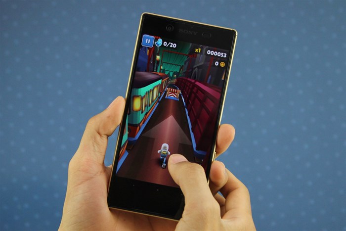 Điện thoại Sony Xperia Z5 Dual