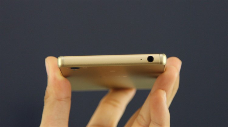 Điện thoại Sony Xperia Z5 Dual