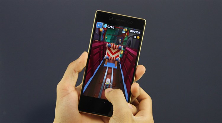 Điện thoại Sony Xperia Z5 Dual