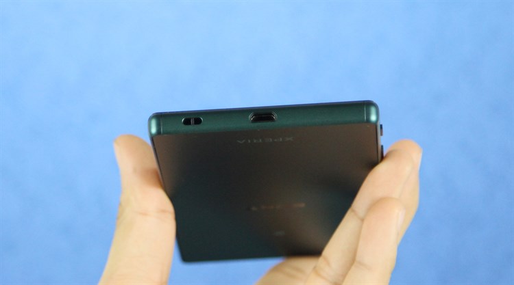 Điện thoại Sony Xperia Z5 Dual