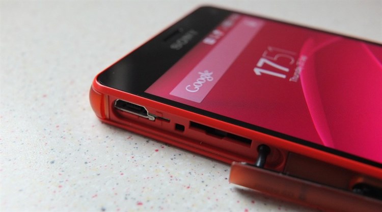 Điện thoại Sony Xperia Z5 Compact