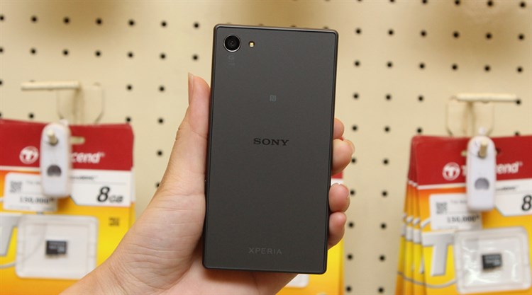 Điện thoại Sony Xperia Z5 Compact