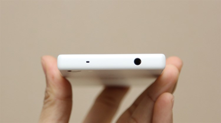 Điện thoại Sony Xperia Z5 Compact