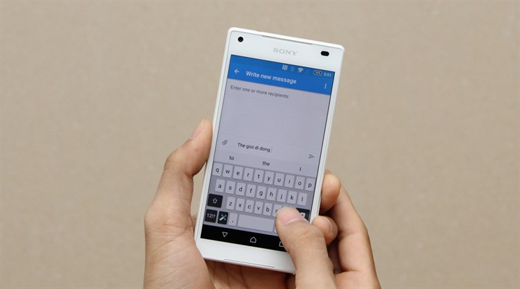 Điện thoại Sony Xperia Z5 Compact