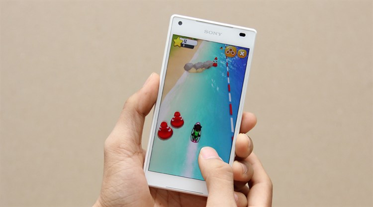 Điện thoại Sony Xperia Z5 Compact