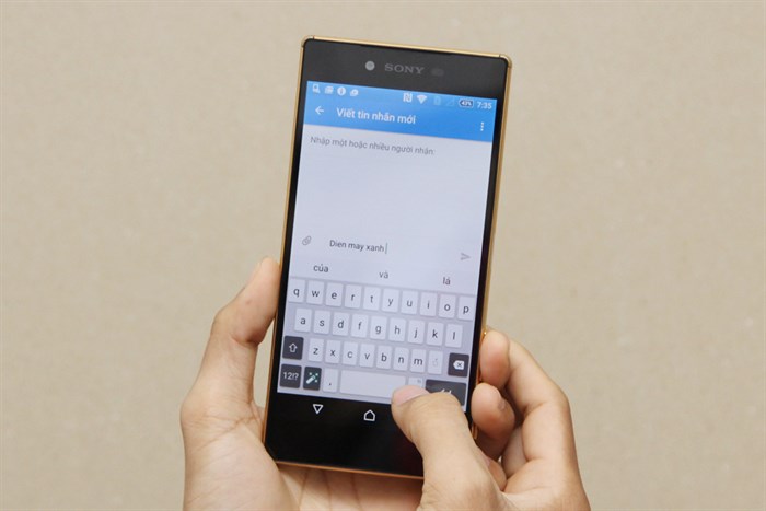 Điện thoại Sony Xperia Z5 Premium Dual Màu Vàng đồng