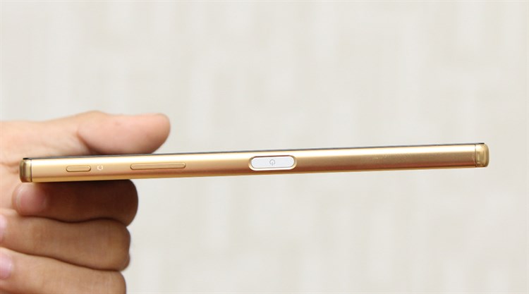 Điện thoại Sony Xperia Z5 Premium Dual