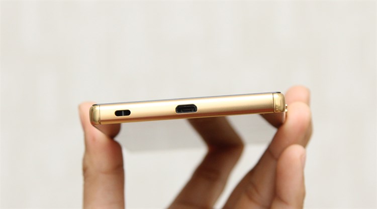 Điện thoại Sony Xperia Z5 Premium Dual