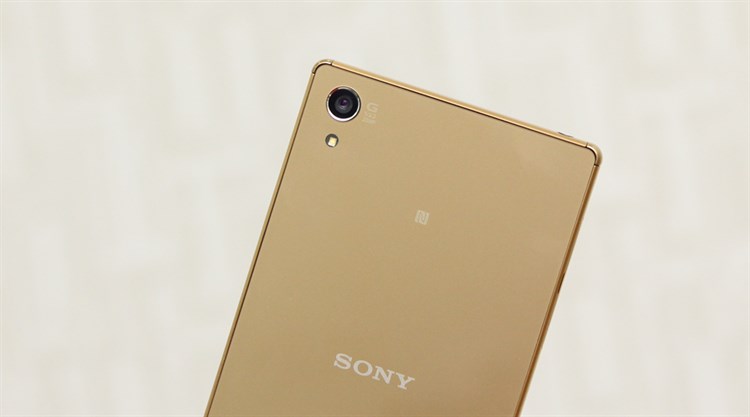 Điện thoại Sony Xperia Z5 Premium Dual