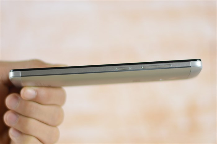 Điện thoại Lenovo Vibe P1