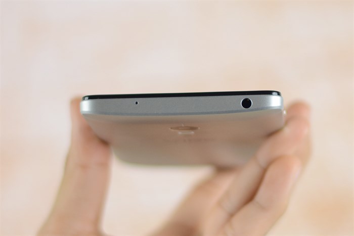 Điện thoại Lenovo Vibe P1