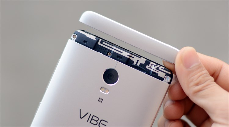 Điện thoại Lenovo Vibe P1