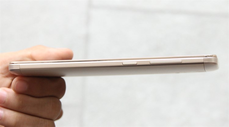 Điện thoại Lenovo Vibe P1