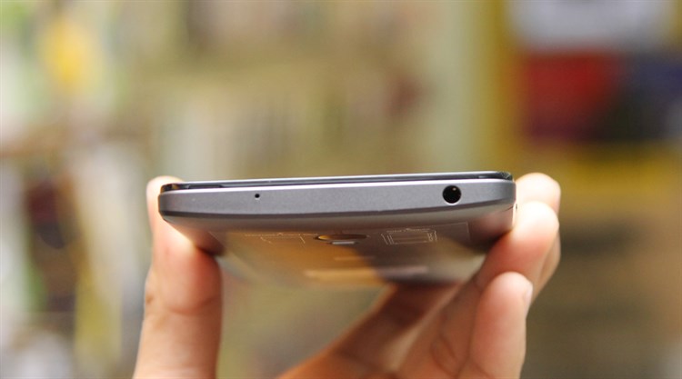 Điện thoại Lenovo Vibe P1