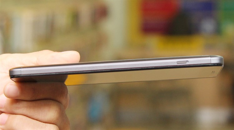 Điện thoại Lenovo Vibe P1